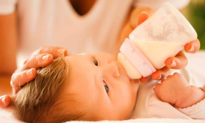 How Often Should I Feed My Baby: New moms guide