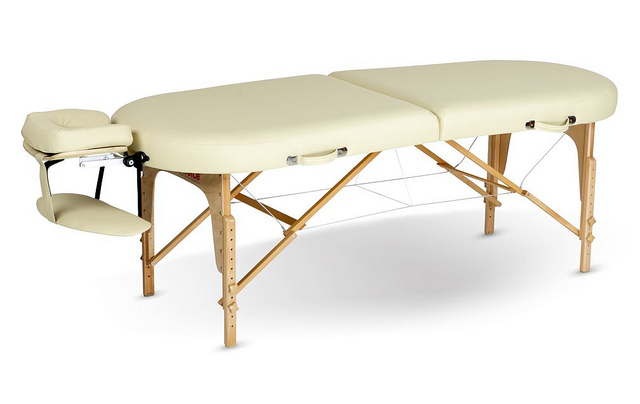 5 Amazing Portable Massage Table – For those on the go!